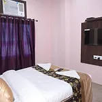 Kumar P.Guest House